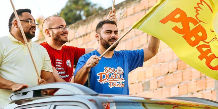 Vídeo: *Dudu Diniz agita São José de Ribamar em grande Carreata*