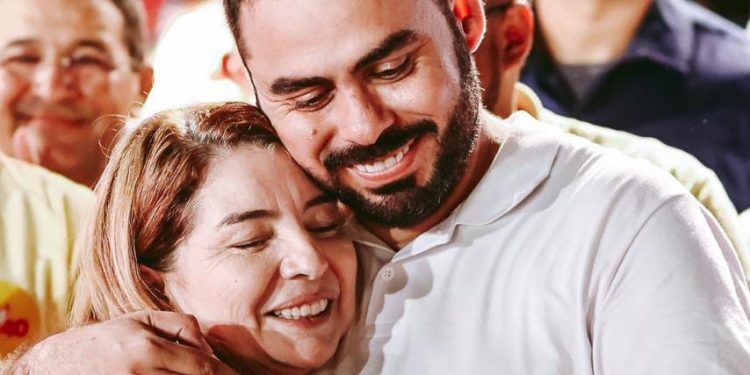 *Dudu Diniz se solidariza com Iracema Vale e repudia falas machistas do candidato a prefeito de Barreirinhas, Léo Costa*