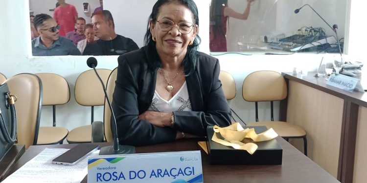 Vereadora Rosa do Araçagi celebra abertura dos trabalhos legislativos de 2025 e reafirma seu compromisso com as comunidades do município de Raposa.
