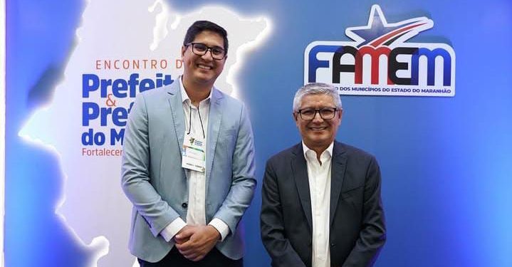 Prefeito de Raposa Eudes Barros e presidente da Câmara João Marcos prestigiam o Encontro de Prefeitos e Prefeitas do Maranhão