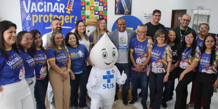 Prefeitura de Raposa em parceria Ministério da Saúde e Governo do Estado realizam Dia D de Vacinação contra a Influenza