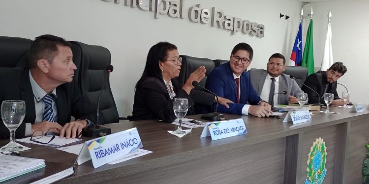 Câmara Municipal de Raposa aprova criação da Secretaria Municipal de Segurança Pública e Trânsito em sessão extraordinária