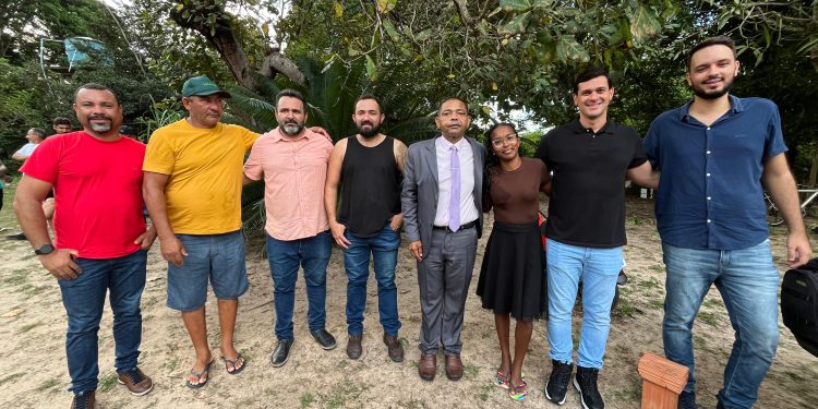 Vereador Ednilson do Kantão acompanha anúncio de obras históricas nos bairros Santana, São Brás dos Macacos e Monte das Oliveiras