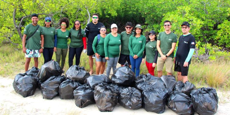 Prefeitura de Raposa promove mutirão de limpeza em alusão ao Dia Internacional de Proteção aos Manguezais