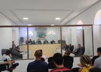 VÍDEO: Vereador Fábio Toto desmascara de novo Neto Costa e revela verdadeiro motivo de hoje o vereador perseguir o prefeito Walace em Icatu