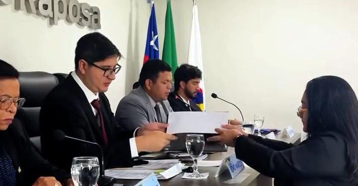 Câmara Municipal de Raposa realiza 18ª Sessão Ordinária com apresentação de projetos e requerimentos em benefício da população