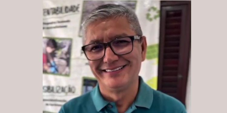 Prefeito Eudes Barros participa de reunião de alinhamento de ações com a secretaria municipal de Meio Ambiente de Raposa