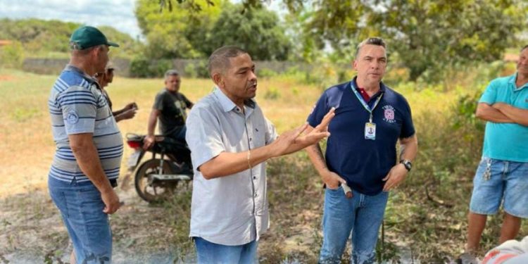 Vereador Ednilson do Kantão propõe construção de canal entre Estrada de Santana e Rio São João