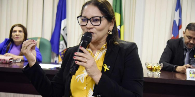 Presidente da Câmara Municipal realiza ação do Setembro Amarelo e reforça compromisso com a saúde mental