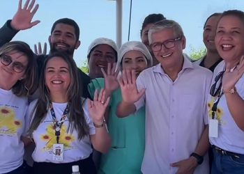 Caminhada e Ação Social do CAPS encerram Setembro Amarelo em Raposa com presença do prefeito Eudes Barros