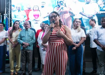 Presidente da Câmara, Francimar Jacintho, participa de cerimônia de entrega do Cartão EJA em São José de Ribamar