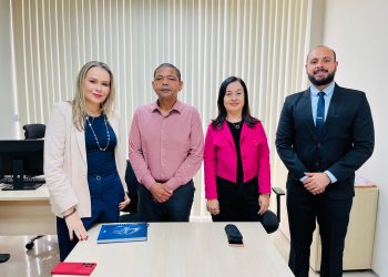 Vereador Ednilson do Kantão se reúne com membros do Ministério Público em busca de soluções para problemas de bairros de Ribamar