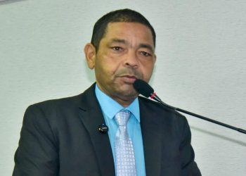 Ednilson do Kantão apresenta requerimento que solicita Policlínica para o Jardim Tropical