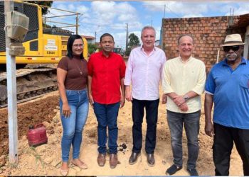 Ednilson do Kantão se reúne com moradores de Res. Sonhos e Monte das Oliveiras e acompanha vistoria da obra da Estrada de Santana