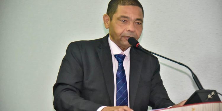 Câmara Municipal de São José de Ribamar aprova PL de Ednilson do Kantão que garante prioridade de matrícula para filhos de mães solo e mulheres vítimas de violência