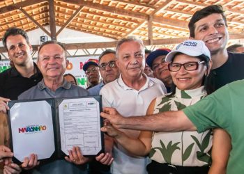 Presidente da Câmara de SJR, Francimar Jacintho, destaca parceria institucional na assinatura da ordem de serviço de pavimentação