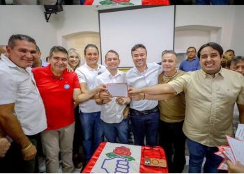 João Igor se filia ao PDT em ato liderado por Weverton Rocha e confirma pré-candidatura a deputado estadual