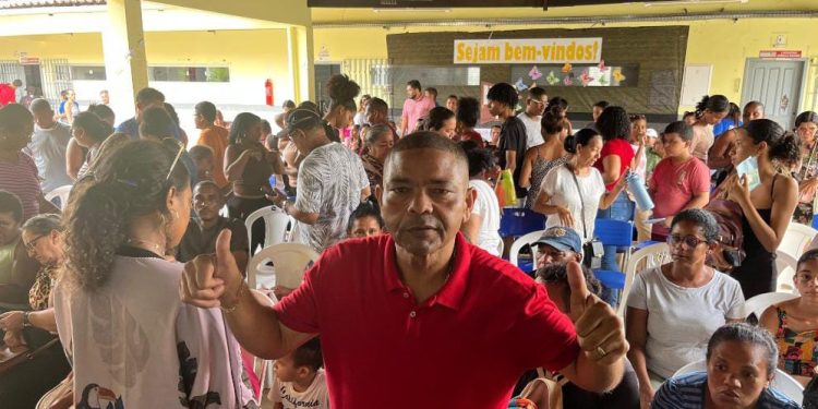 Em parceria com o secretário Tiago Fernandes, vereador Ednilson do Kantão leva ação ‘Cuidar dos Olhos’ para o Jardim Tropical, em Ribamar