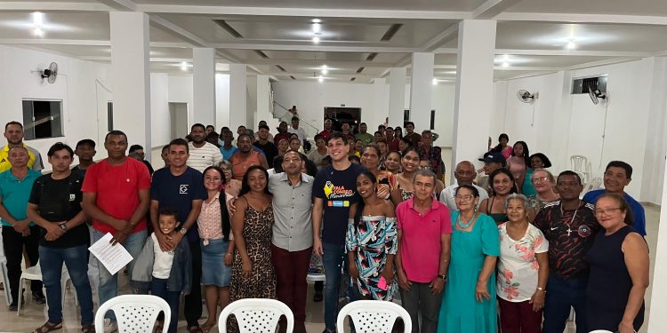 Vereador Ednilson do Kantão reúne lideranças e apresenta Tiago Fernandes como pré-candidato a deputado estadual