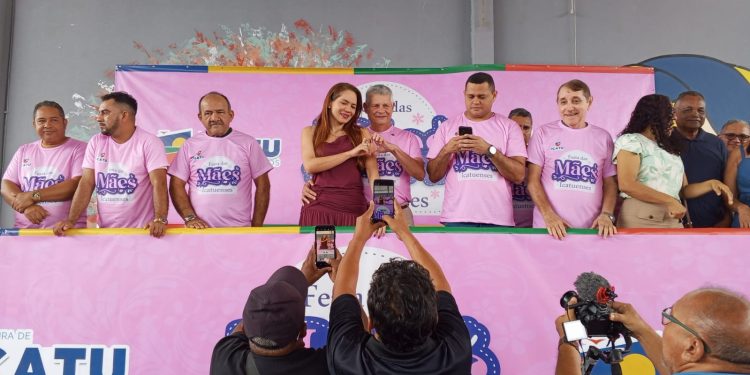 Prefeito Walace Azevedo realiza pelo sexto ano consecutivo grande festa em homenagem ao Dia das Mães em Icatu
