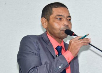 Vereador Ednilson do Kantão cobra melhorias na educação e retomada de obras de escolas de São José de Ribamar