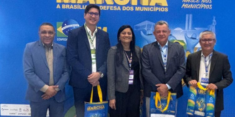 Eudes Barros reforça articulações por Raposa em Brasília