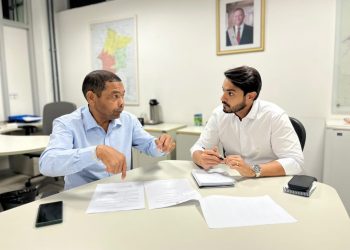 Vereador Ednilson do Kantão leva demandas da saúde de Ribamar ao secretário de Estado Renan Castro